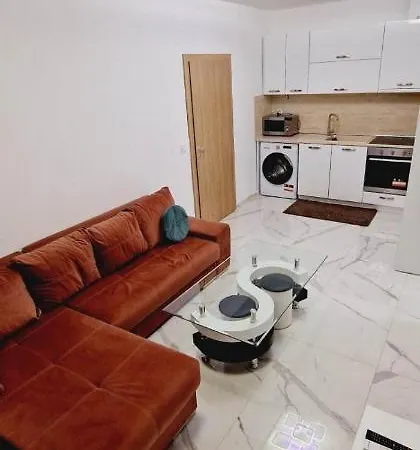 Luxury Three-room Apartmentt 아파트 소피아